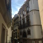 Cathedral Studio, Luxury In Cathedral Area, Parking Optional