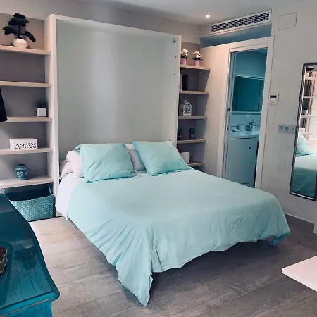 Appartement Cathedral Studio, Luxury In Cathedral Area, Parking Optional