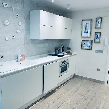 Appartement Cathedral Studio, Luxury In Cathedral Area, Parking Optional