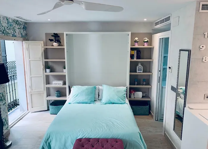 Cathedral Studio, Luxury In Cathedral Area, Parking Optional