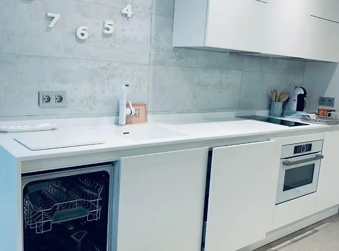 Cathedral Studio, Luxury In Cathedral Area, Parking Optional Appartement *